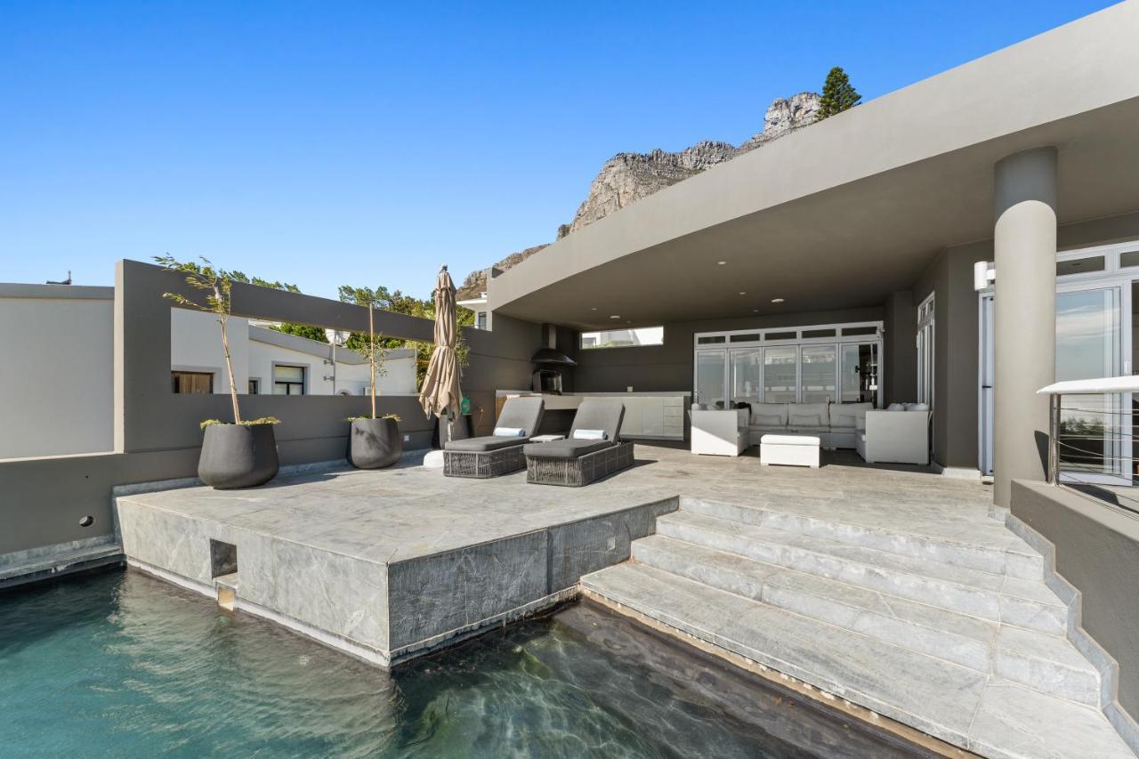 Villa Ravensteyn - Camps Bay Luxury Villa Cape Town Bagian luar foto